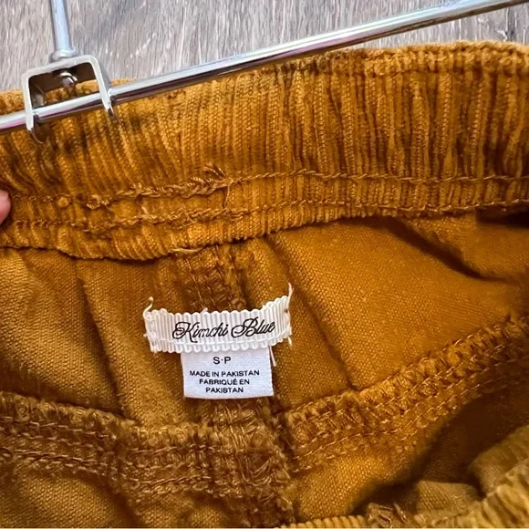 NWT urban outfitters kimchi blue corduroy‎ lowrise baggy pants - Picture 5 of 9